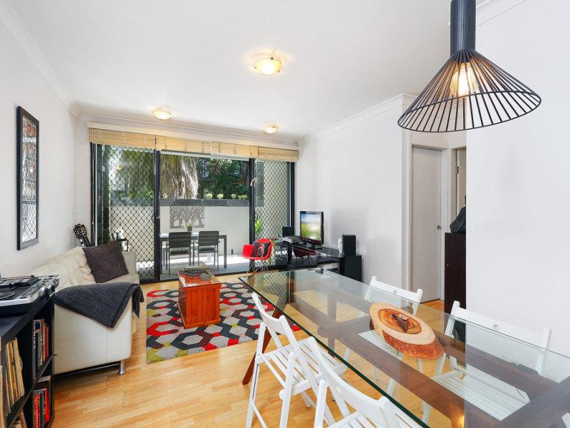 Chippendale Auction Bidding